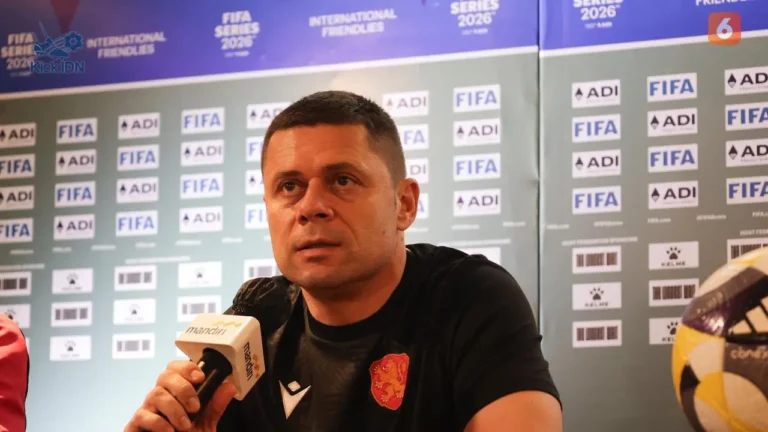 Pelatih Bulgaria Aleksandar Dimitrov memberikan pujian Timnas Indonesia main level Eropa usai final FIFA Series 2026 di SUGBK, analisis KickIDN