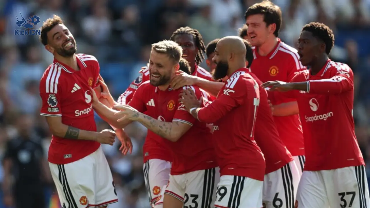 7 opsi bek kiri Manchester United setelah gagal transfer BOLAQQ, pelapis Luke Shaw pilihan Michael Carrick